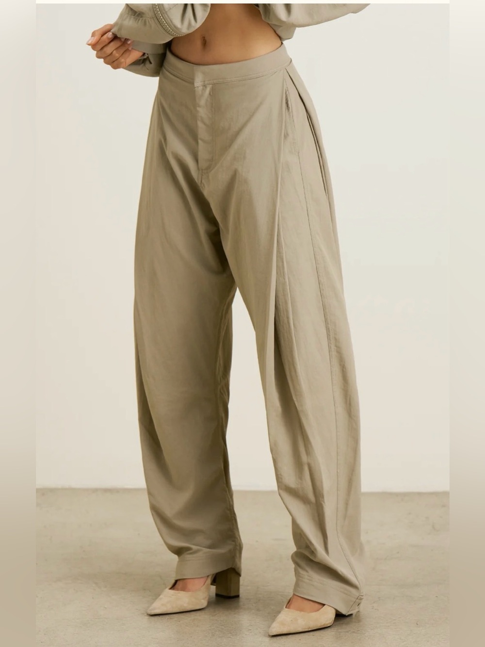 NWOT JOAH BROWN Barrel Pant